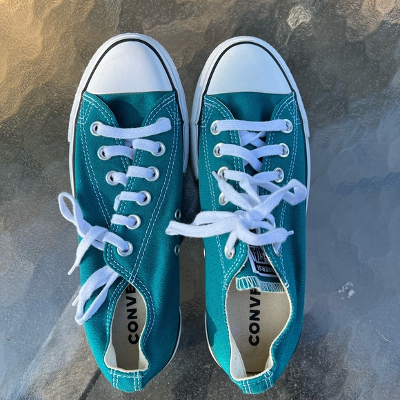 Converse Shoes - Teal Low Top Platform Converse